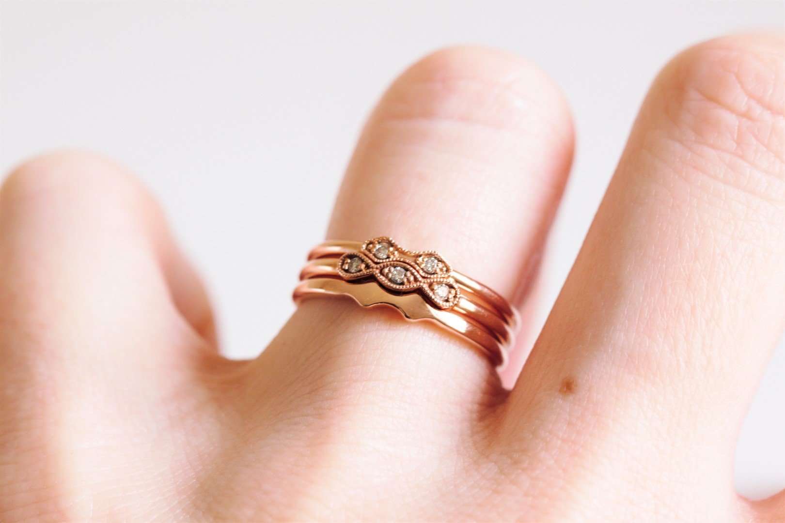 antique gold diamond milgrain wedding ring set