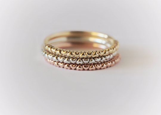 Heart eternity wedding ring in 14k yellow gold - Vinny & Charles