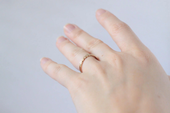 Daisy Wedding Ring - Vinny & Charles