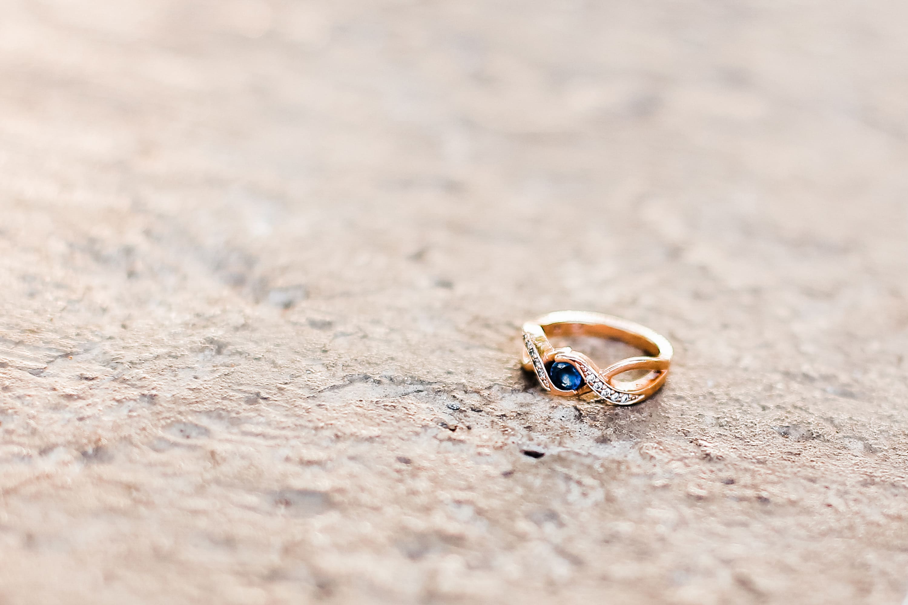 What Australians Need to Know About Online Ring Sizing and Returns