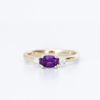 amethyst and diamond ring yellow gold