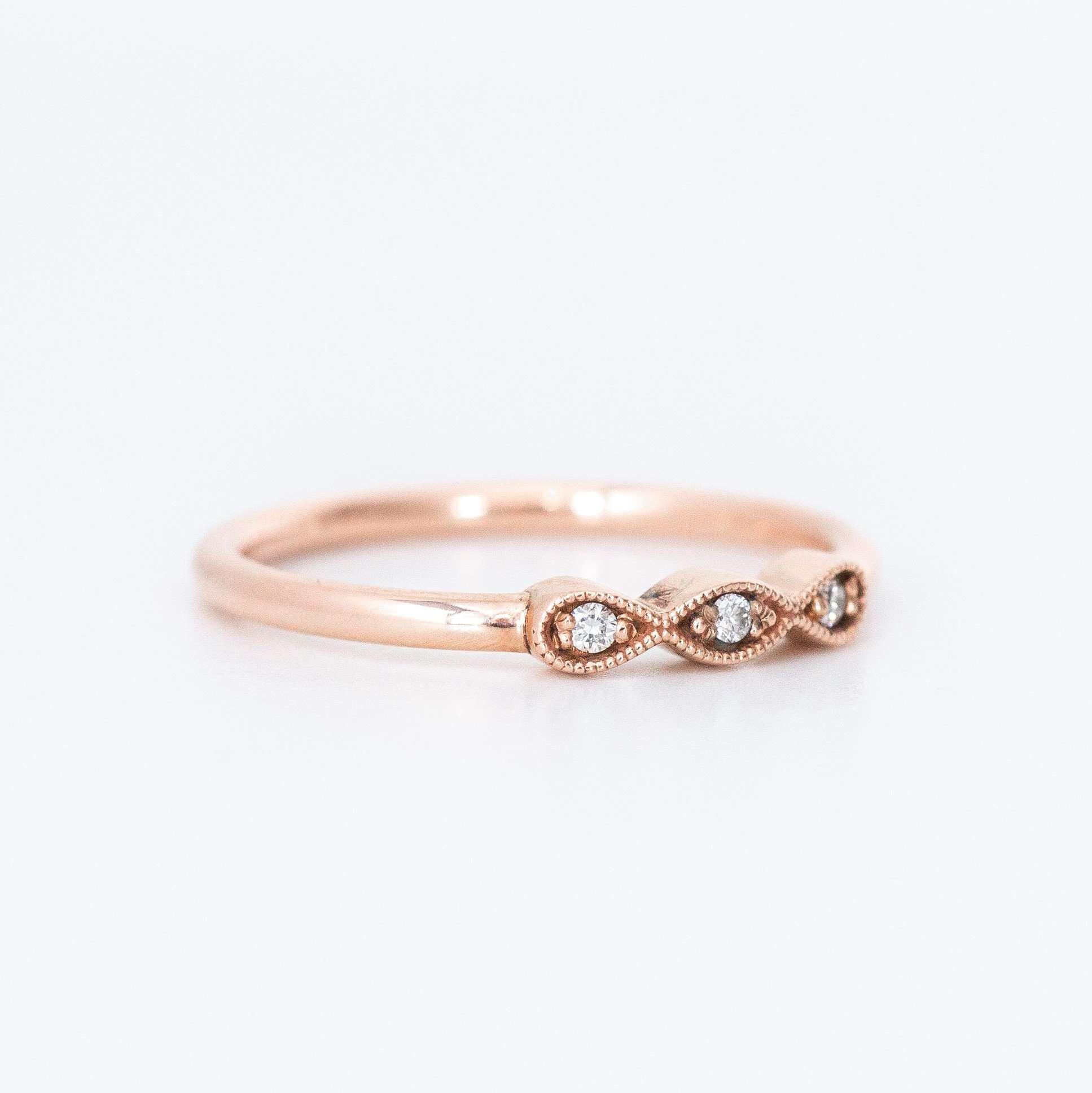 antique-style-milgrain-diamond-wedding-ring-rose-gold-side