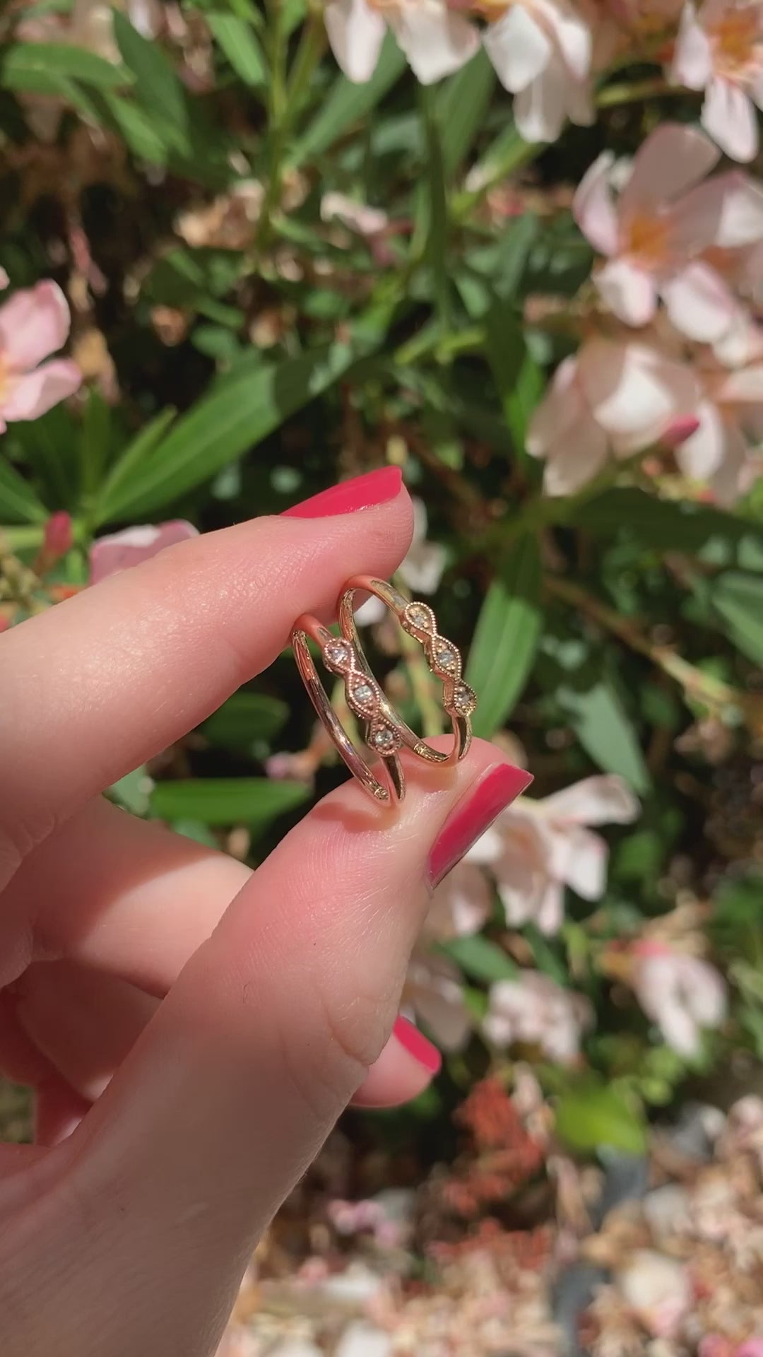 antique-style-milgrain-diamond-wedding-ring-rose-gold.