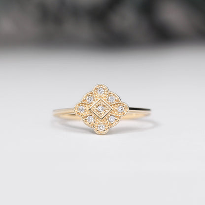 vintage style diamond engagement ring yellow gold