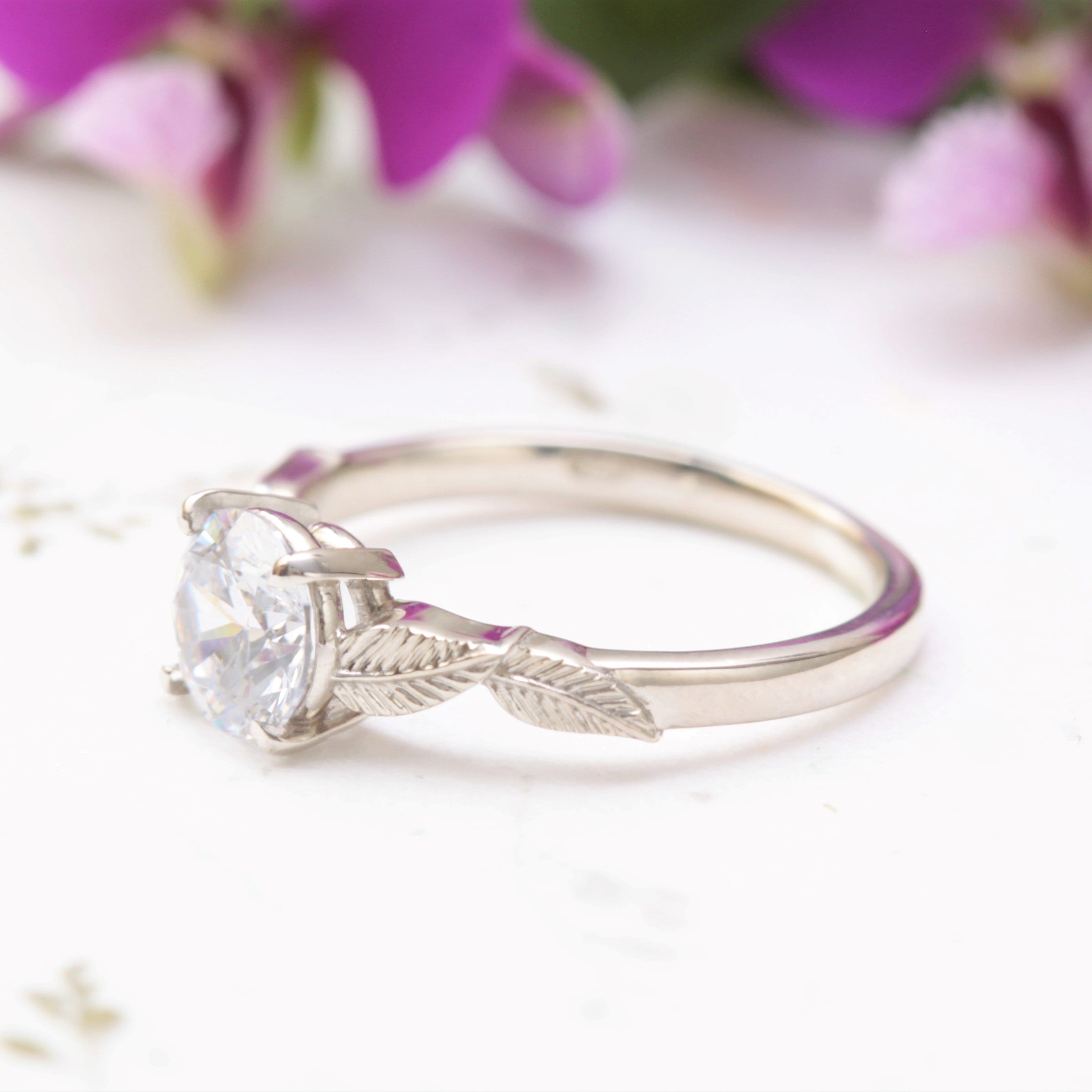 One Carat Solitaire Leaf Ring - Vinny &amp; Charles